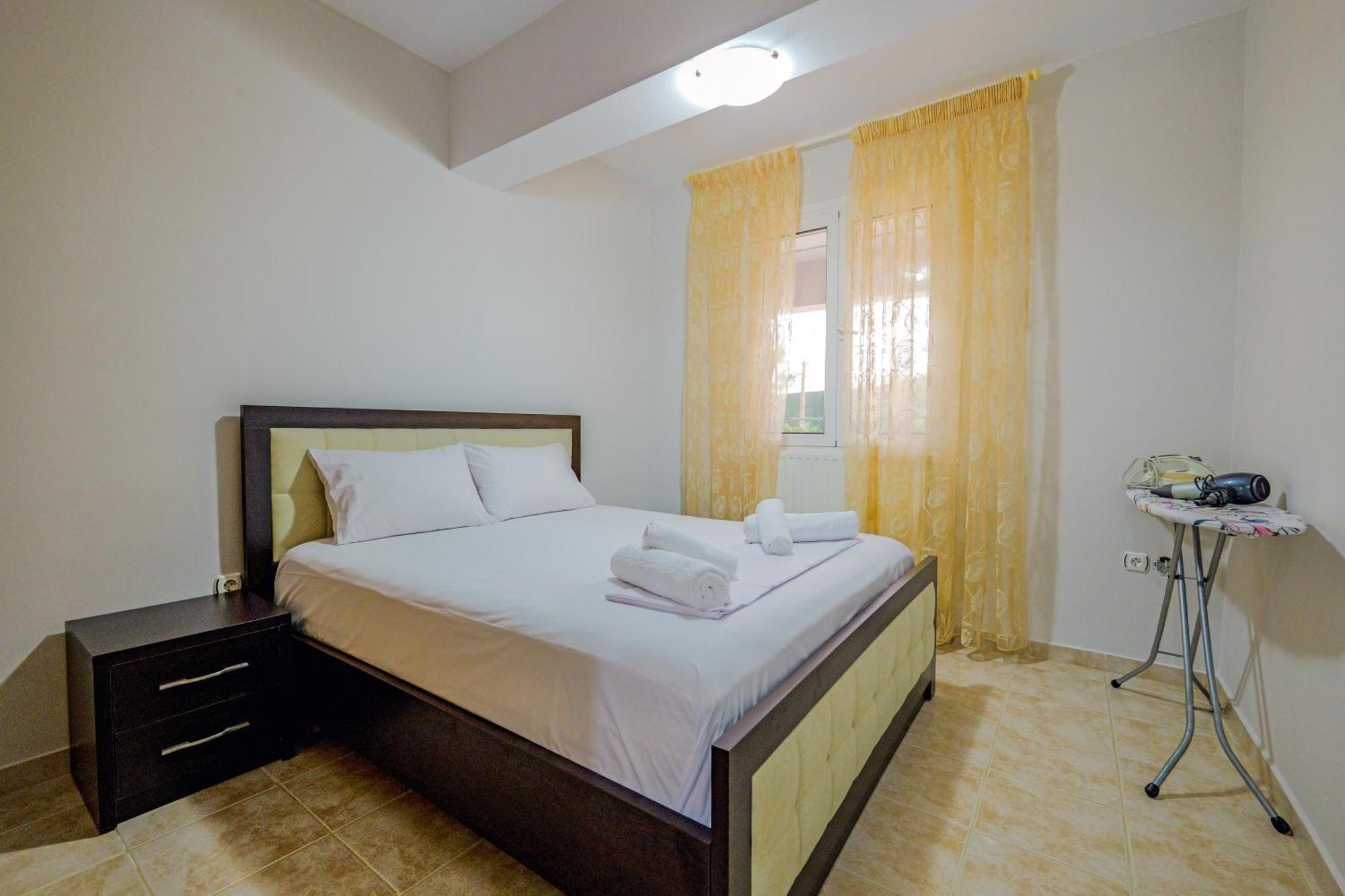 Villa Vrion Sarandë Exteriör bild